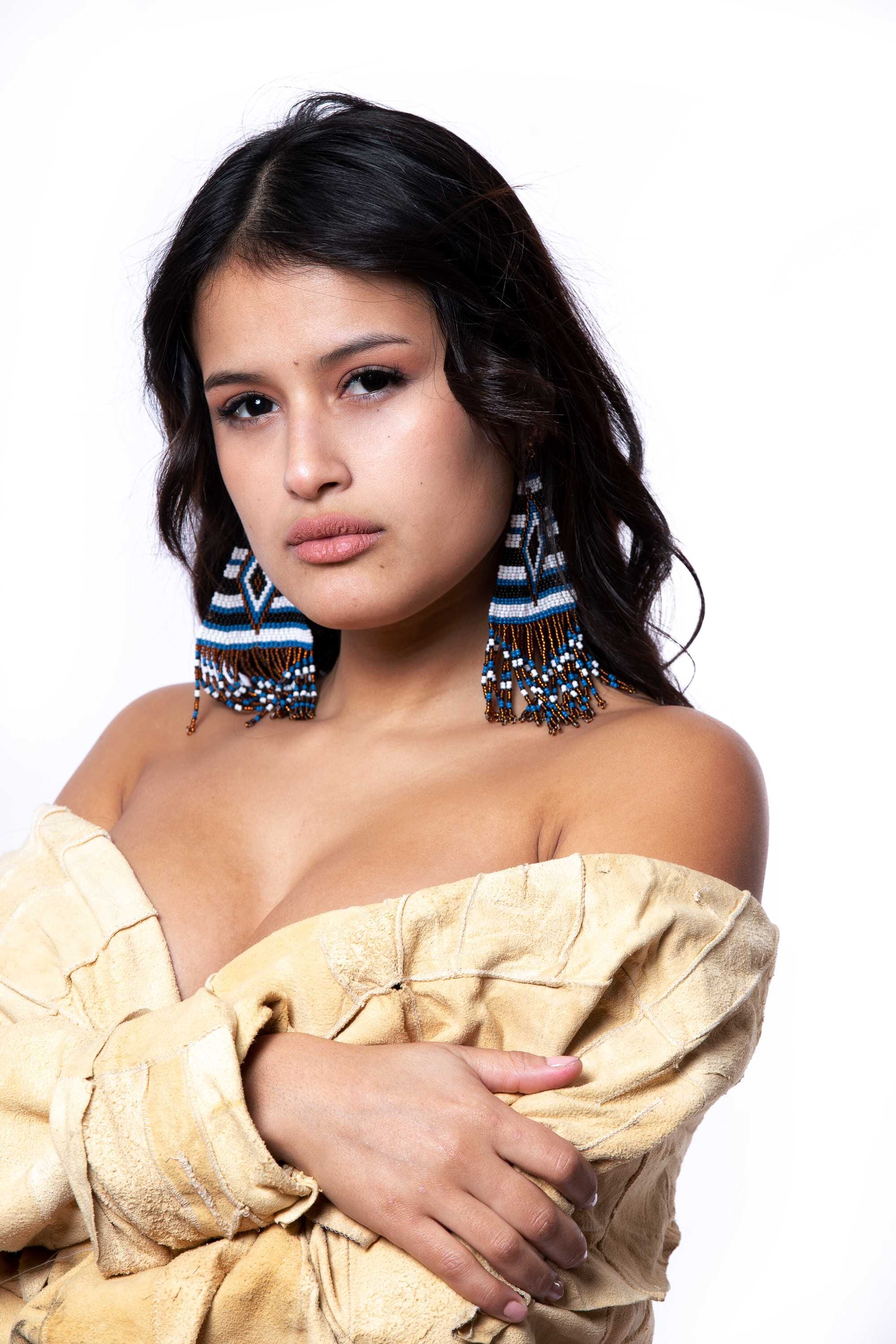 Pendientes grandes en abalorios