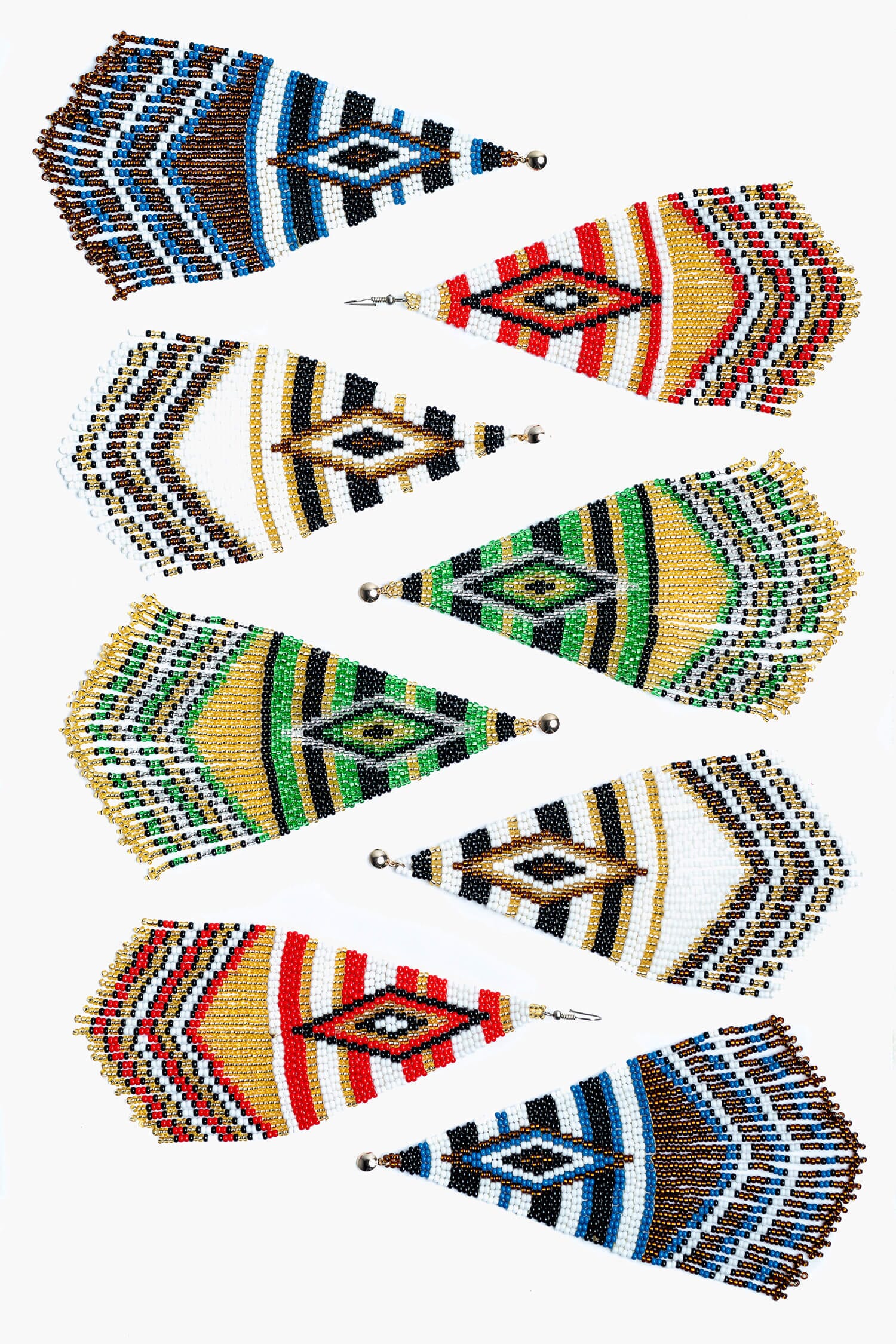 Pendientes grandes en abalorios