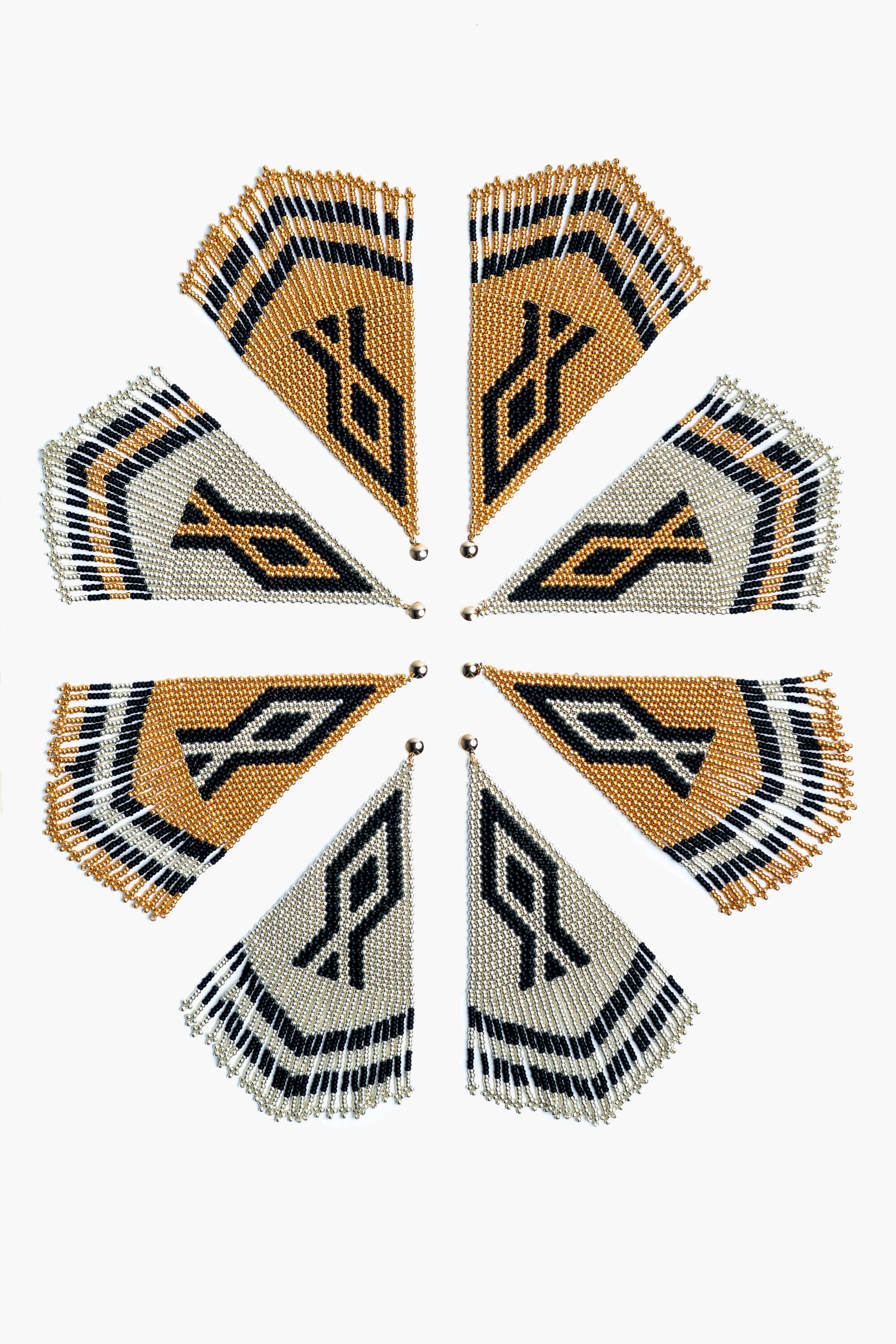 Pendientes grandes en abalorios