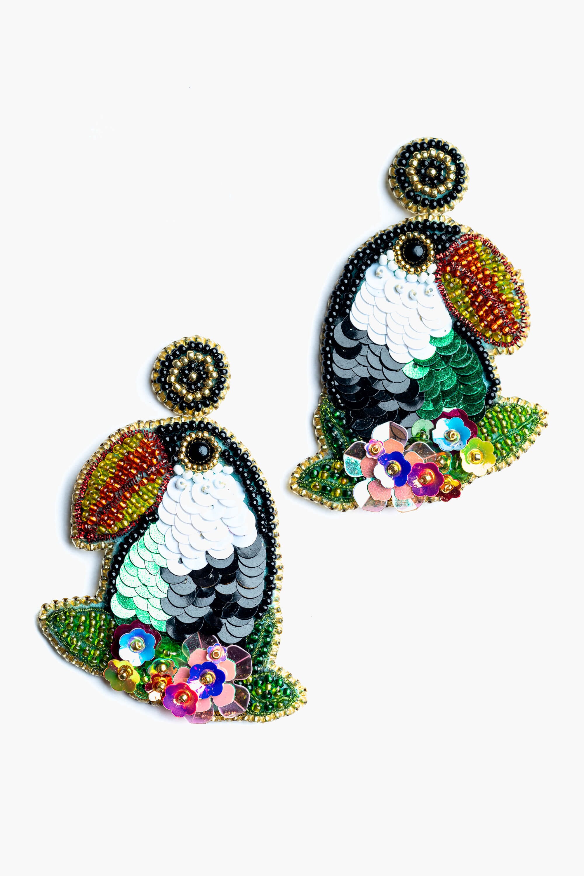 Pendientes en abalorios y lentejuelas