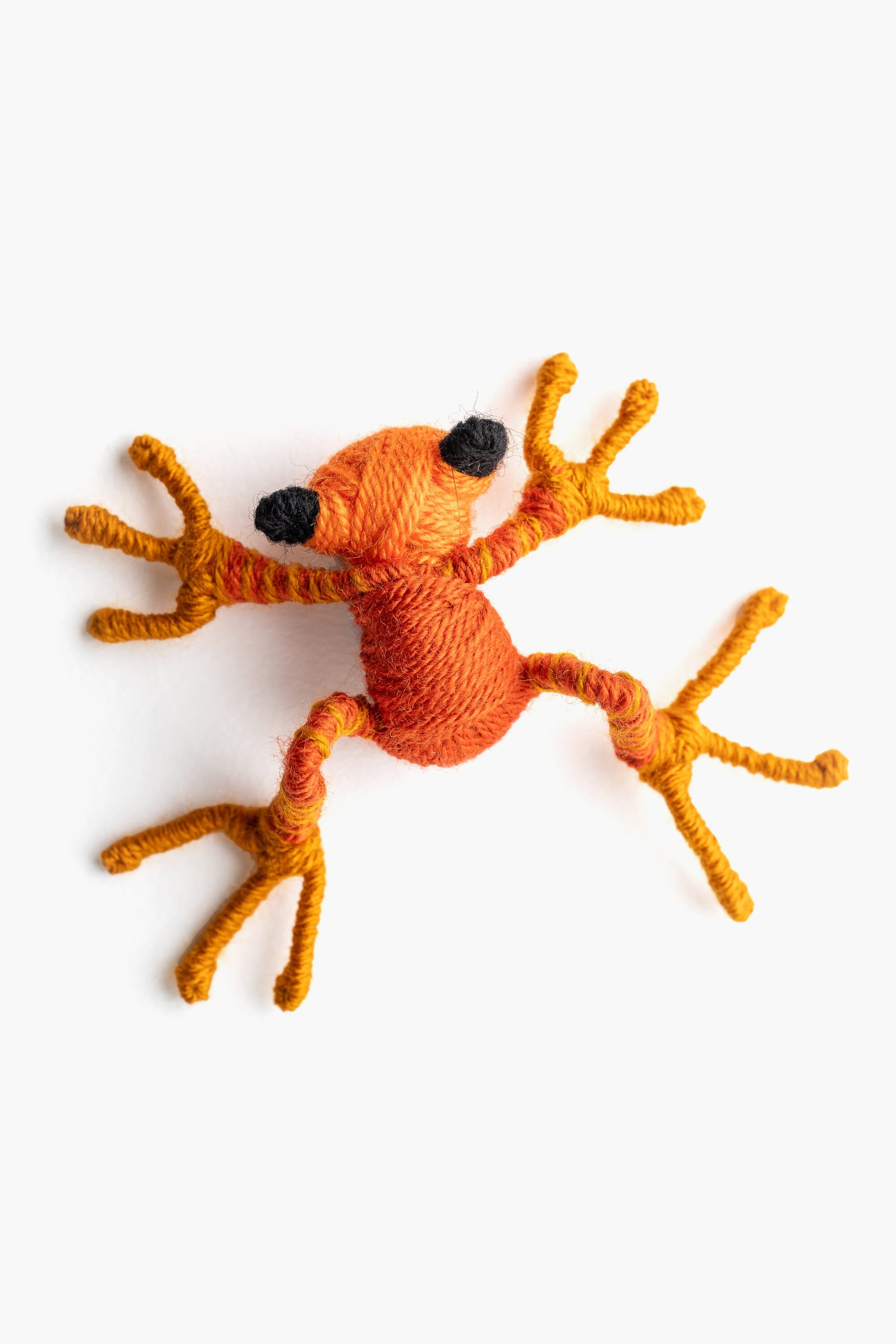 Broche en escultura textil