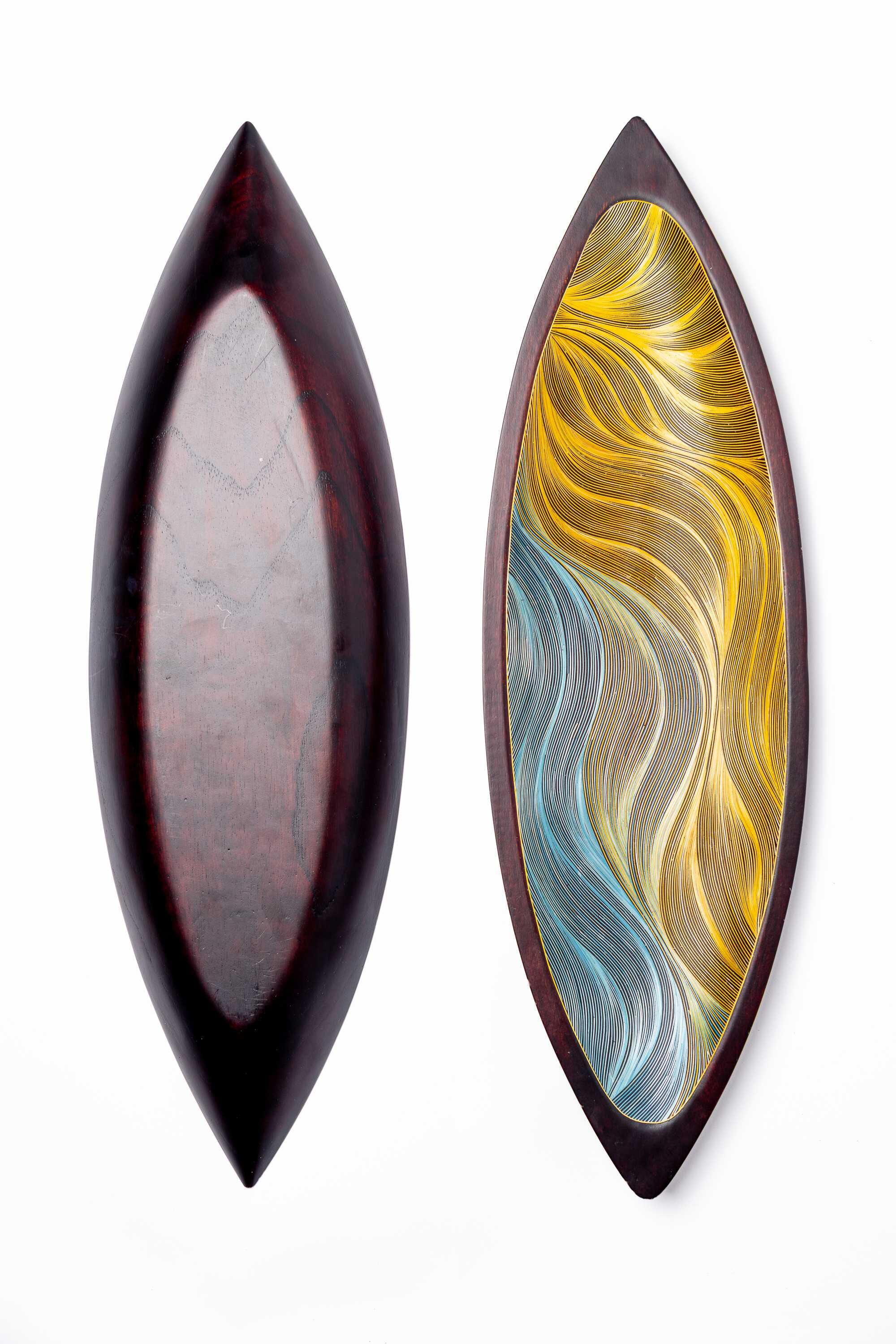 Bandeja de madera forrada de trigo