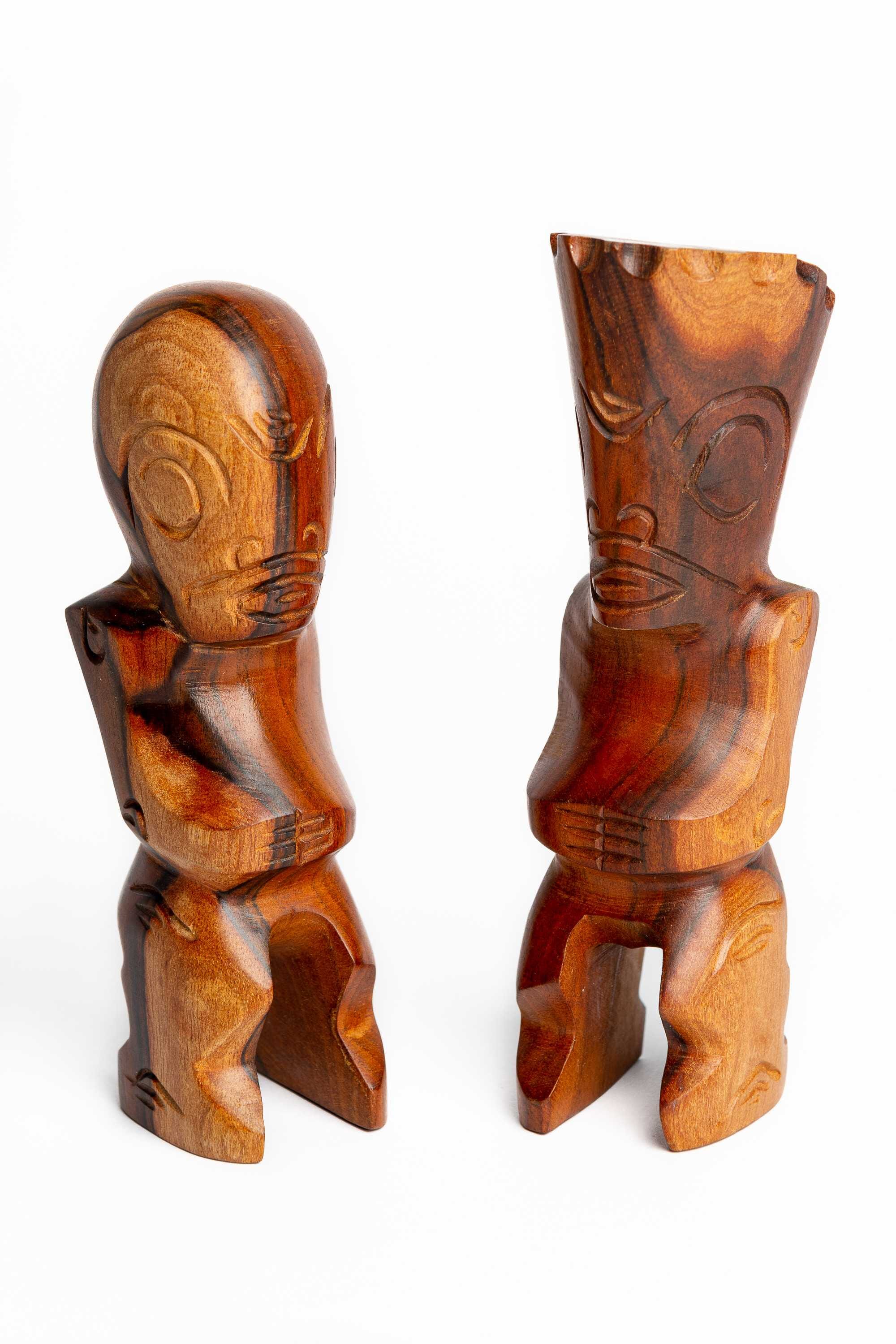 Talla madera tikis polinesios