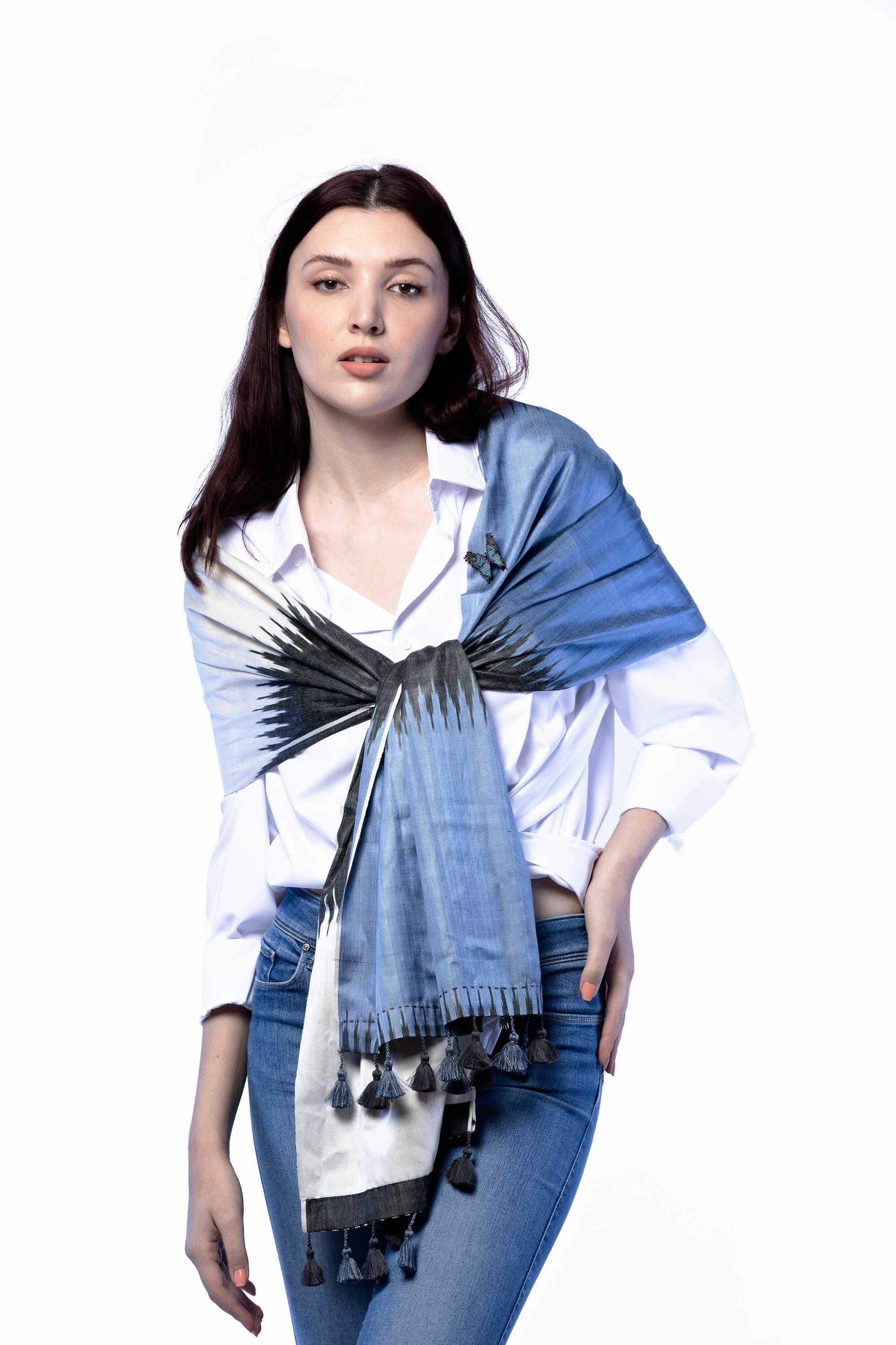 Fular de seda  en telar manual