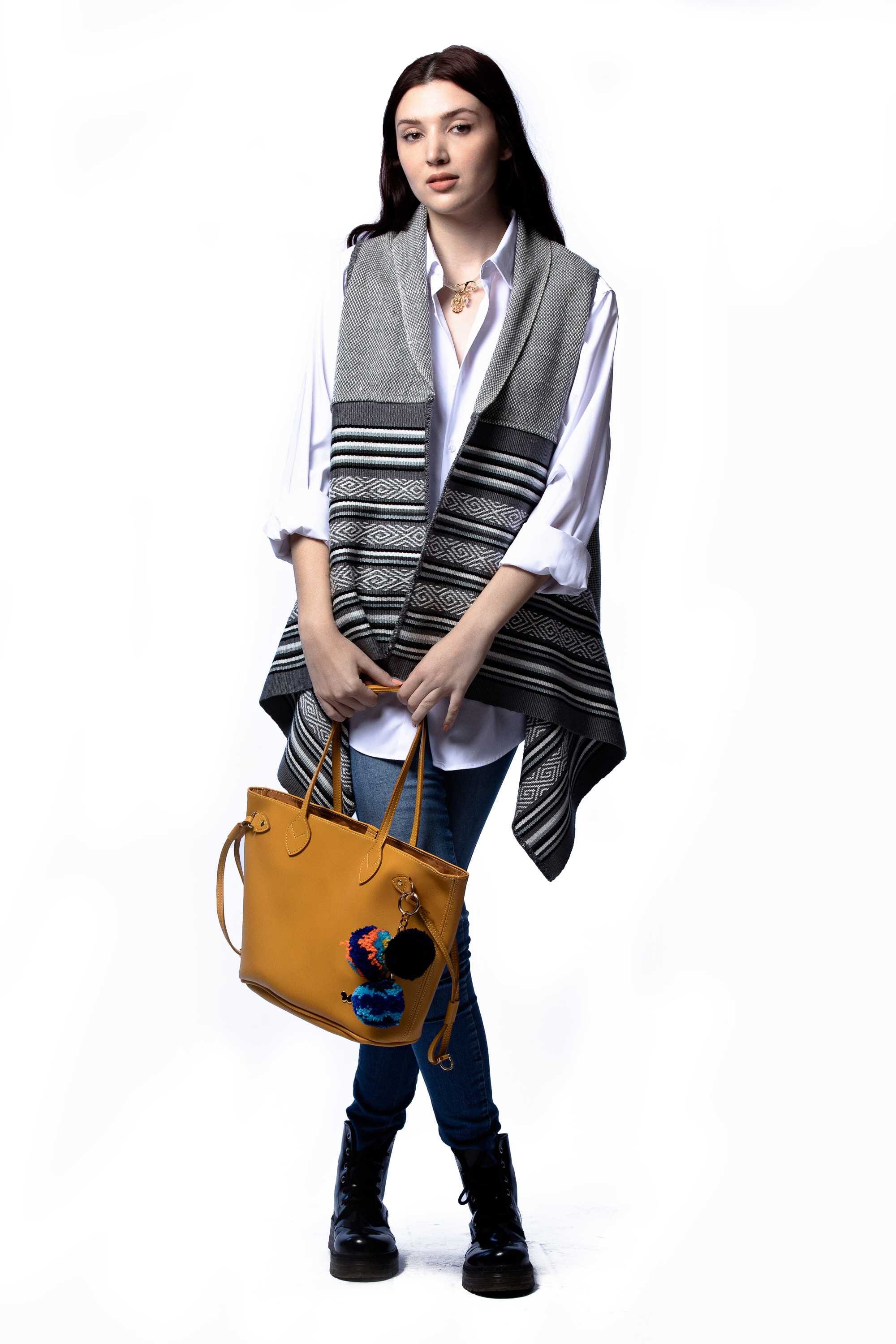 Chaleco en lana telar manual