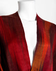 Poncho de bambú tejido en telar manual