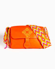 Bolso bandolera en cuero con asa Wayuu
