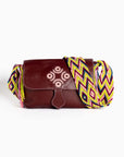 Bolso bandolera en cuero con asa Wayuu