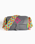 Bolso bandolera en cuero con asa Wayuu