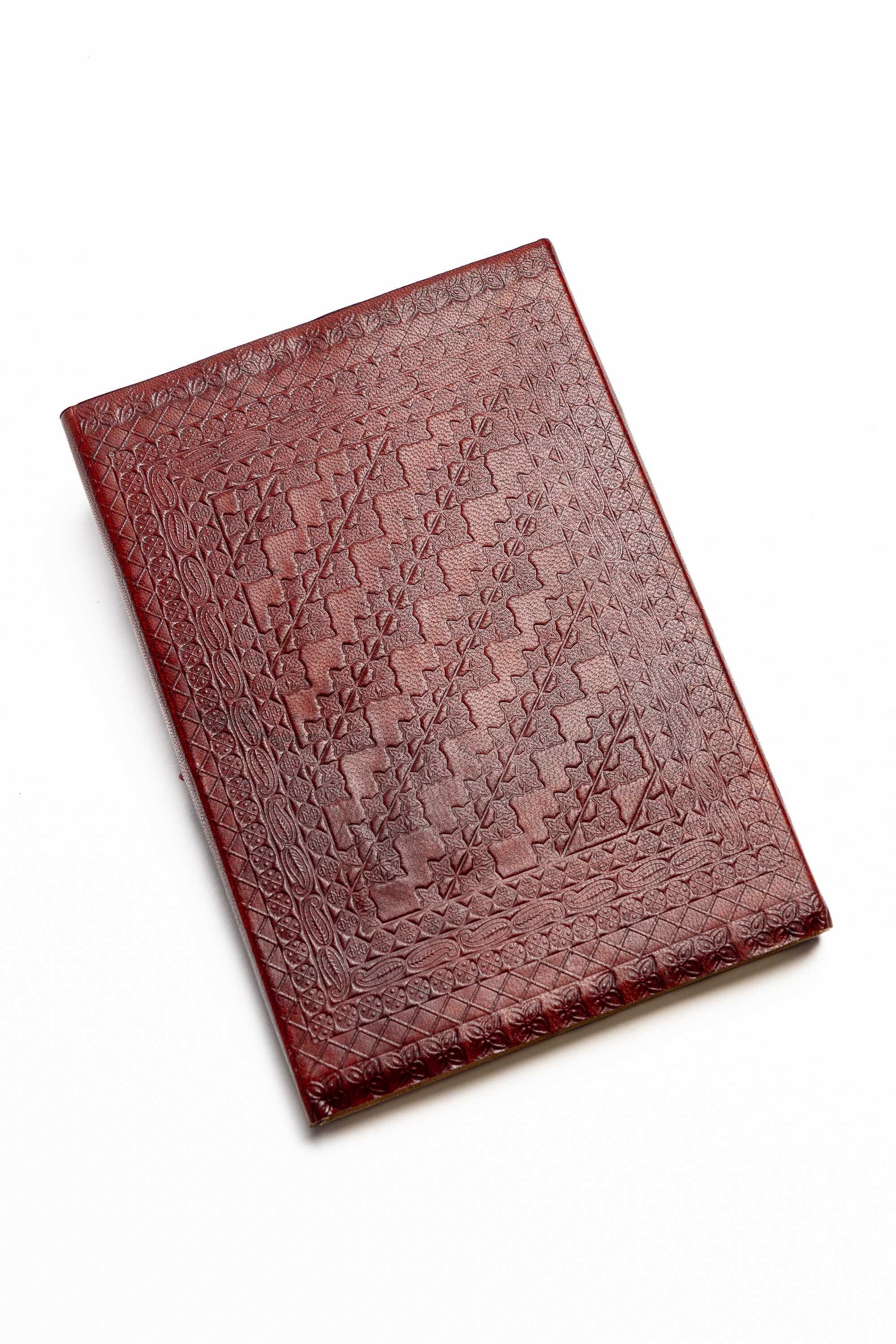 Cuaderno cuero hojas algodón reciclado