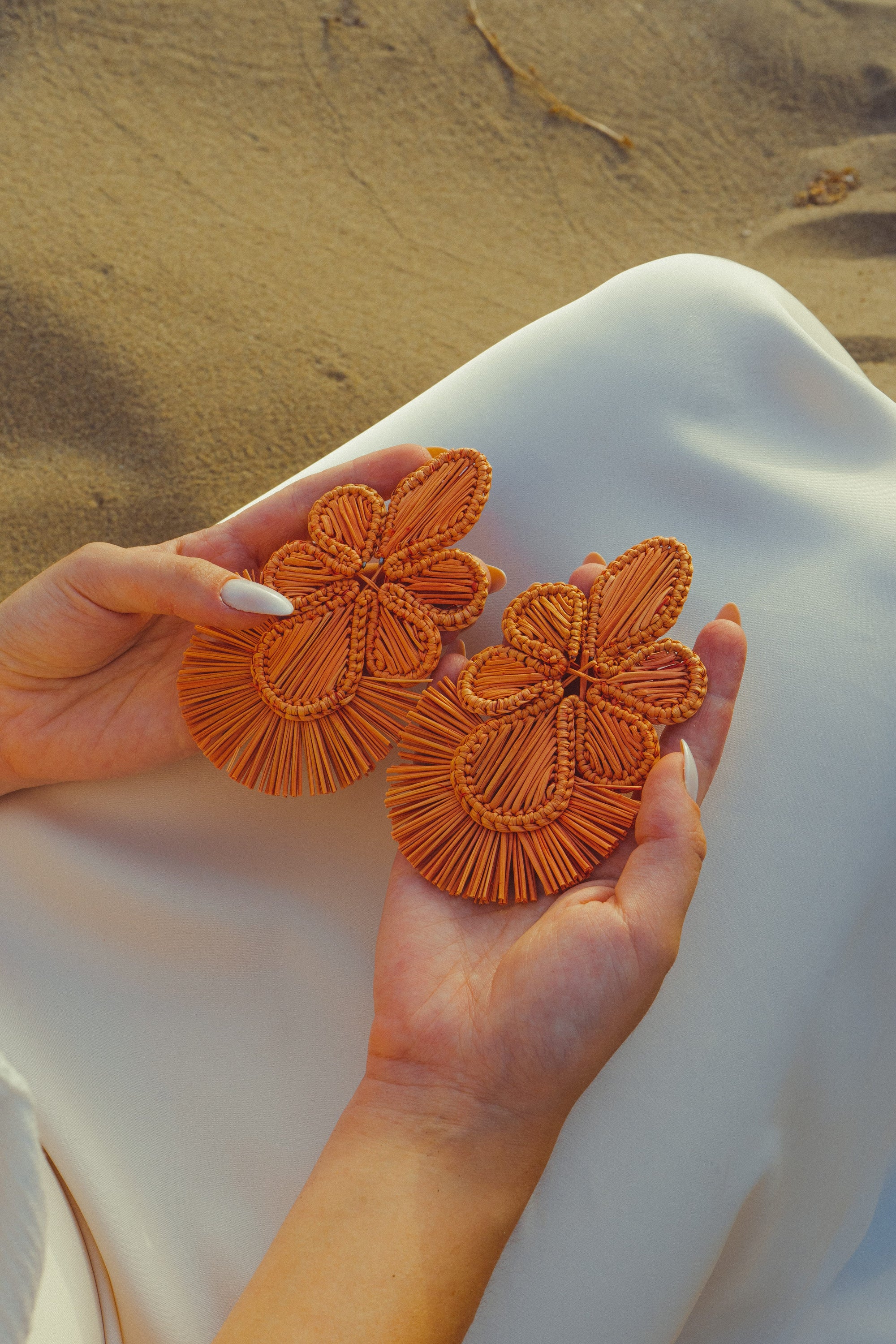 Pendientes en palma vegetal