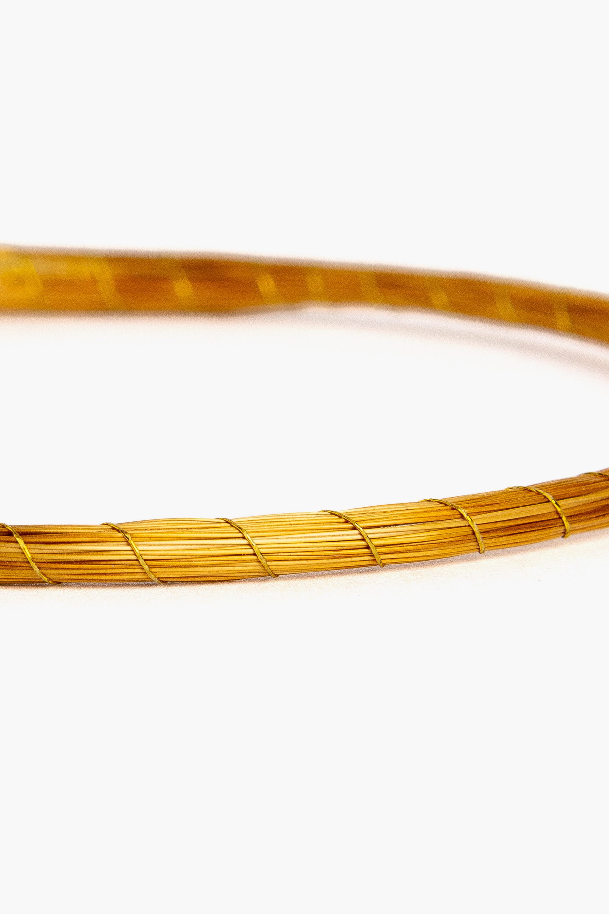 3 brazaletes en Capim Dorado (Oro vegetal)