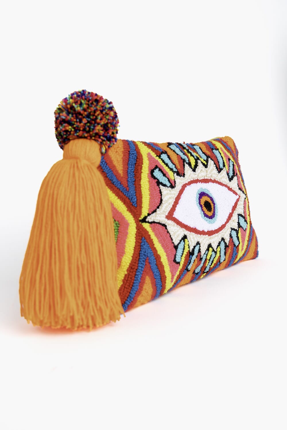 Bolso clutch con asa bandolera