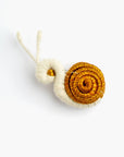 Broche en escultura textil