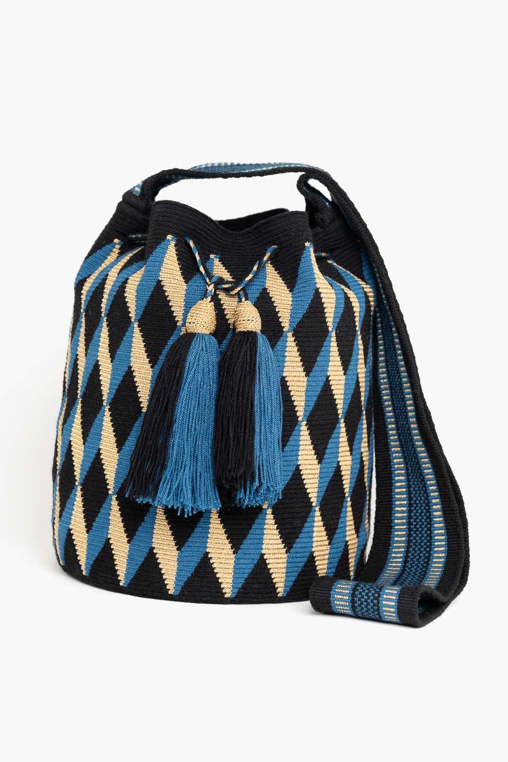 Bolso bandolera Wayuu a una hebra. 
Pieza única!