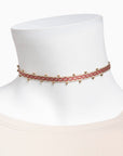 Choker tejido a mano en telar de tarjetas