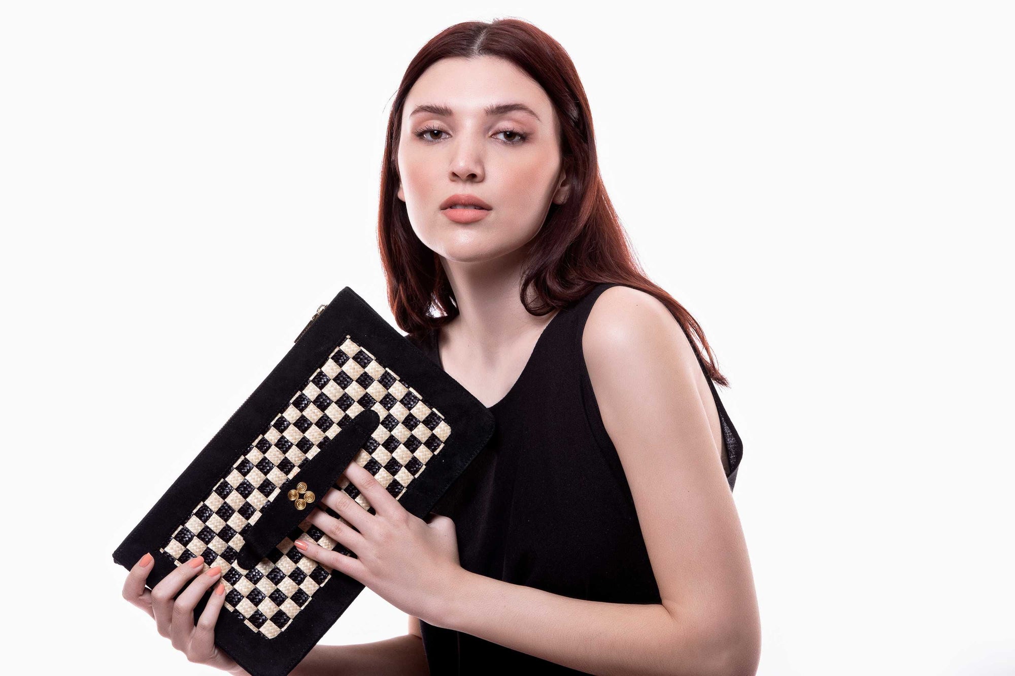 0Clutch mano en fibra vegetal