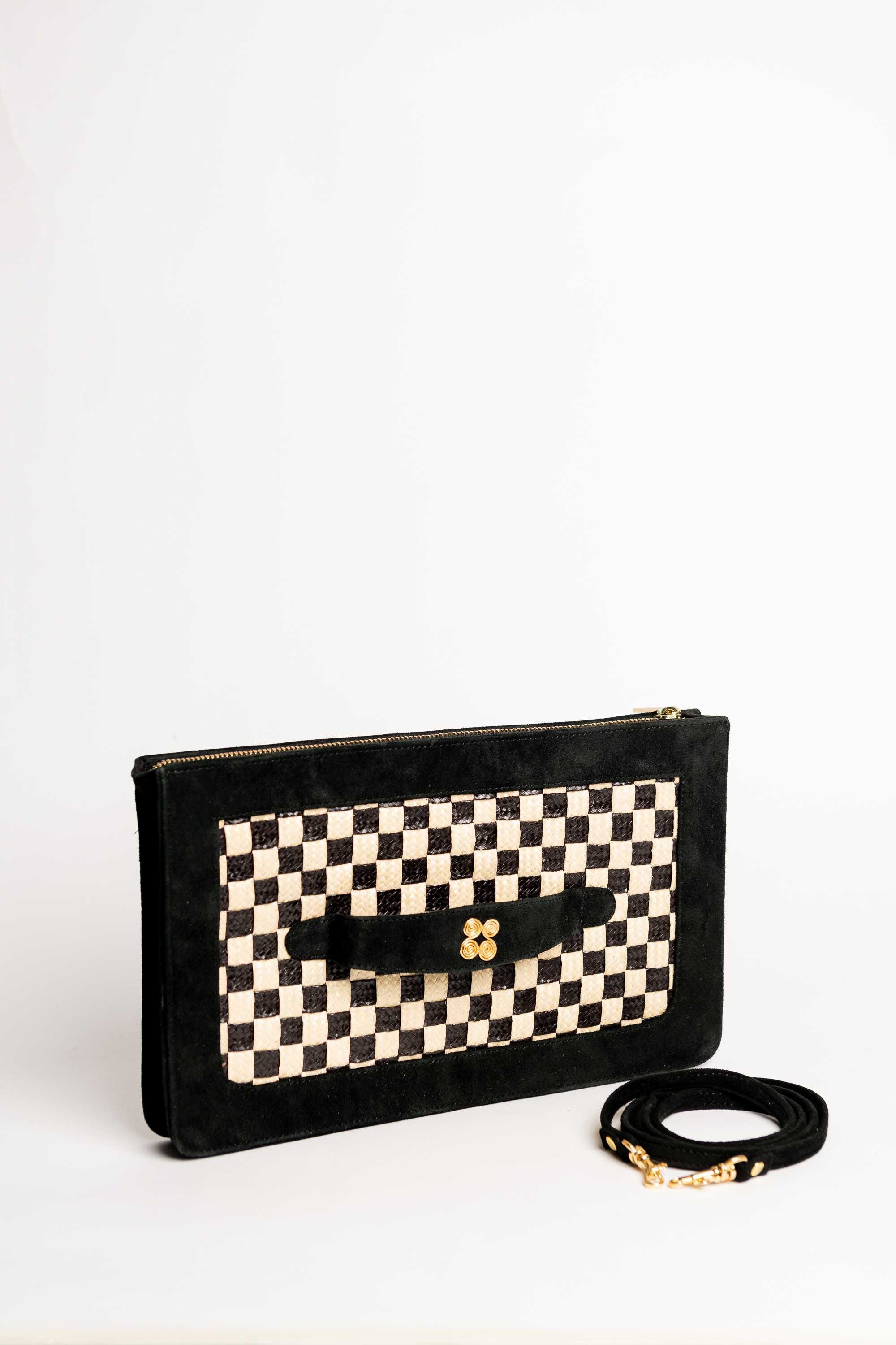 0Clutch mano en fibra vegetal