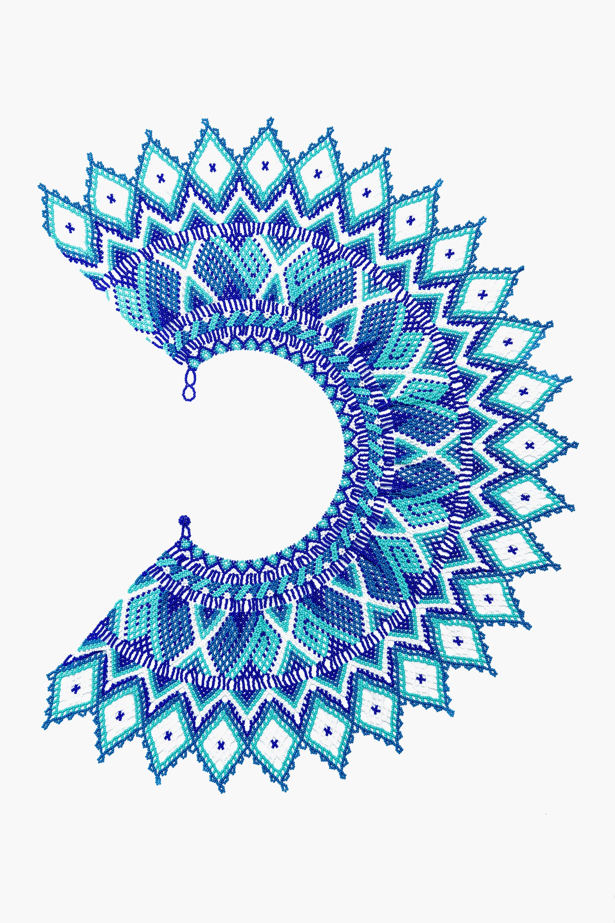 Collar de abalorios indígena Embera