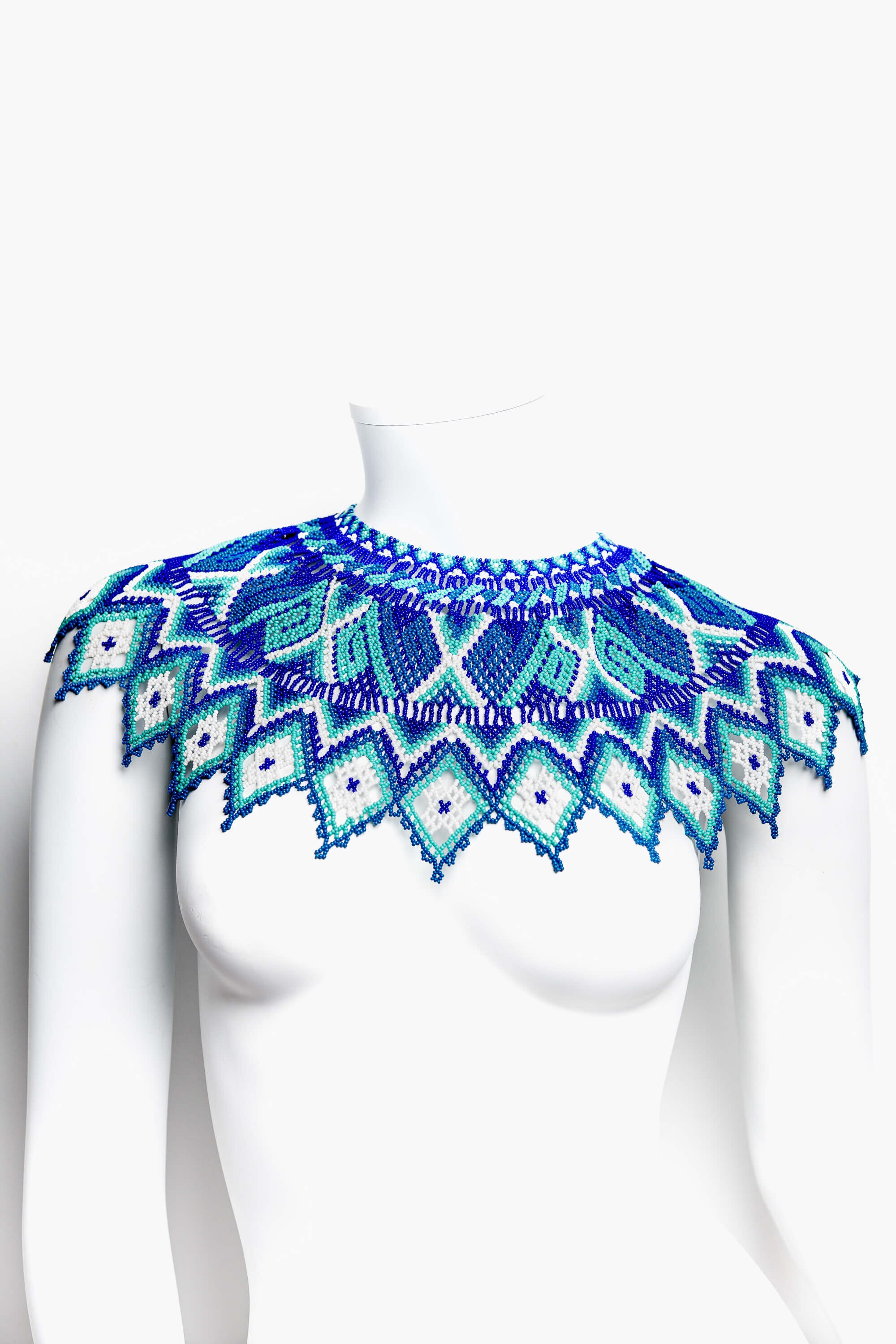 Collar de abalorios indígena Embera