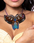 Collar con plumas