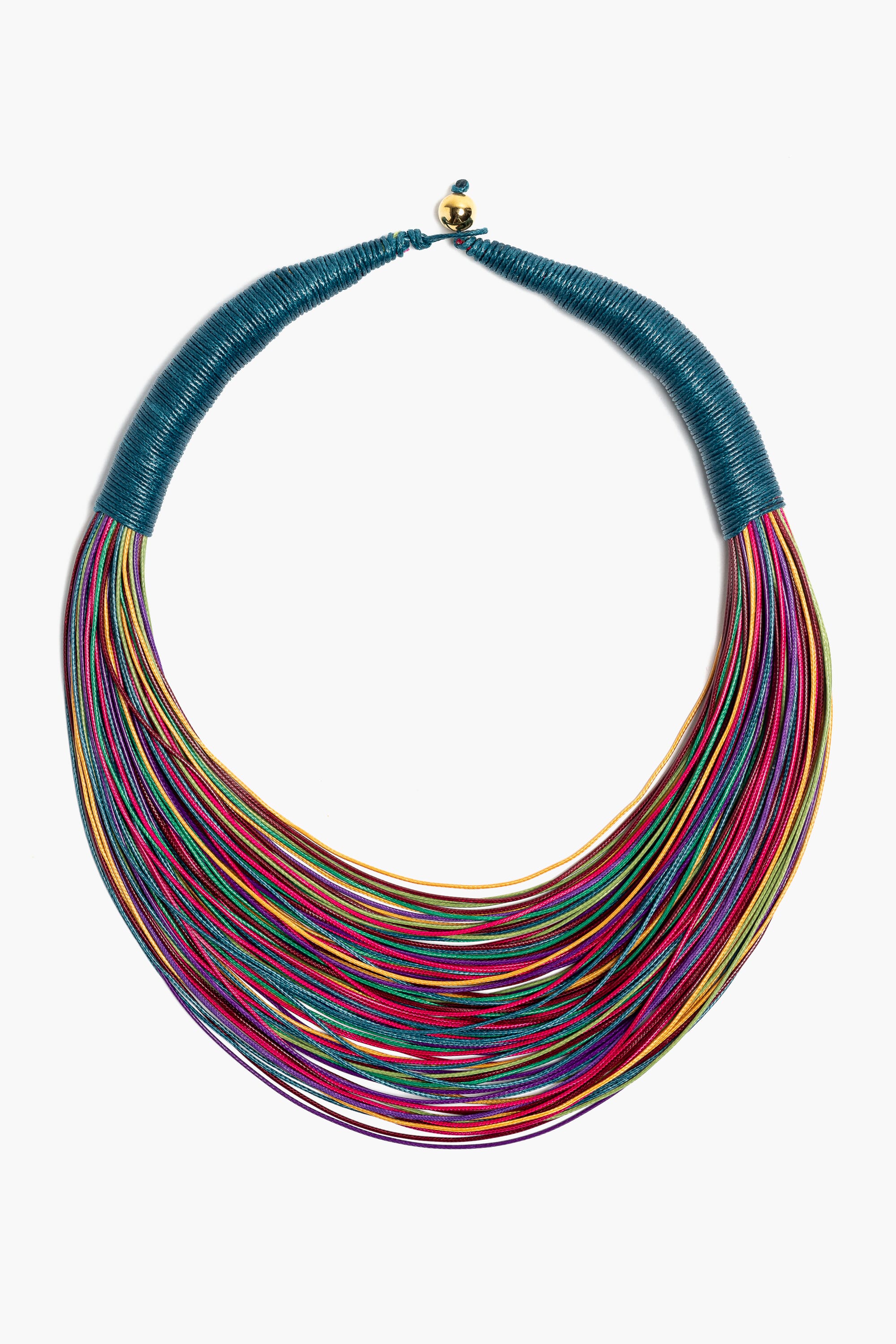 Collar en hilos de seda