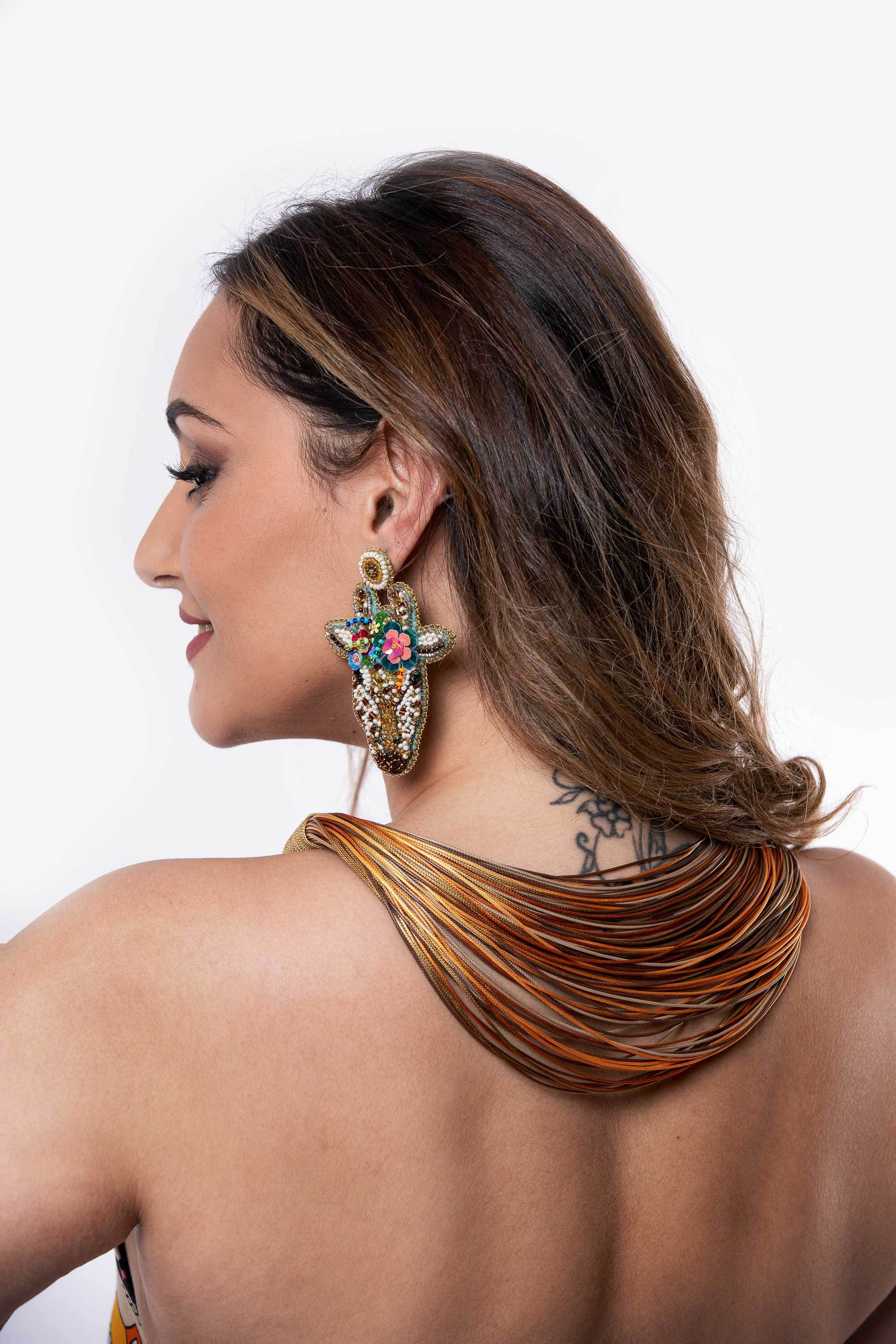 Collar en hilos de seda