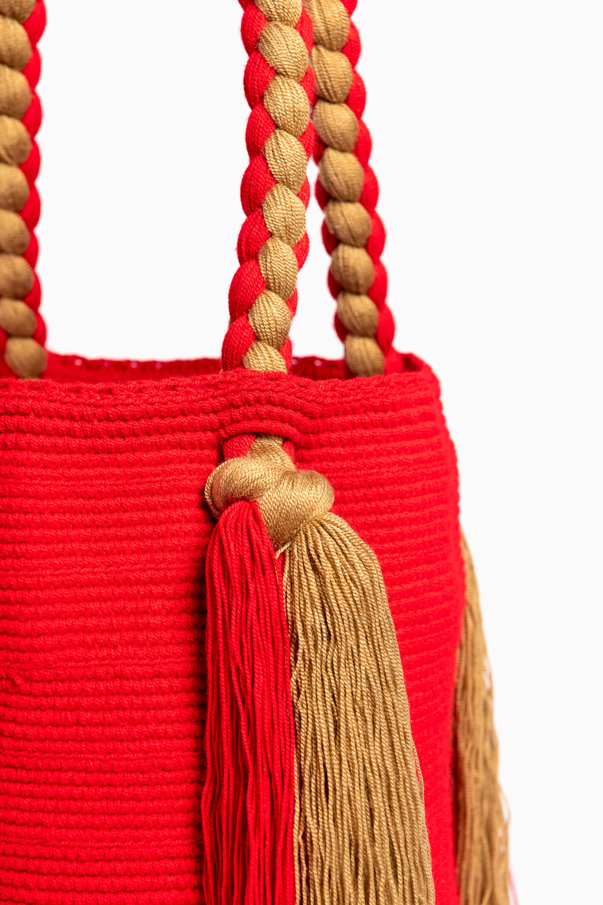 Bolso de hombro con flecos largos