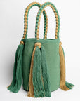 Bolso de hombro con flecos largos