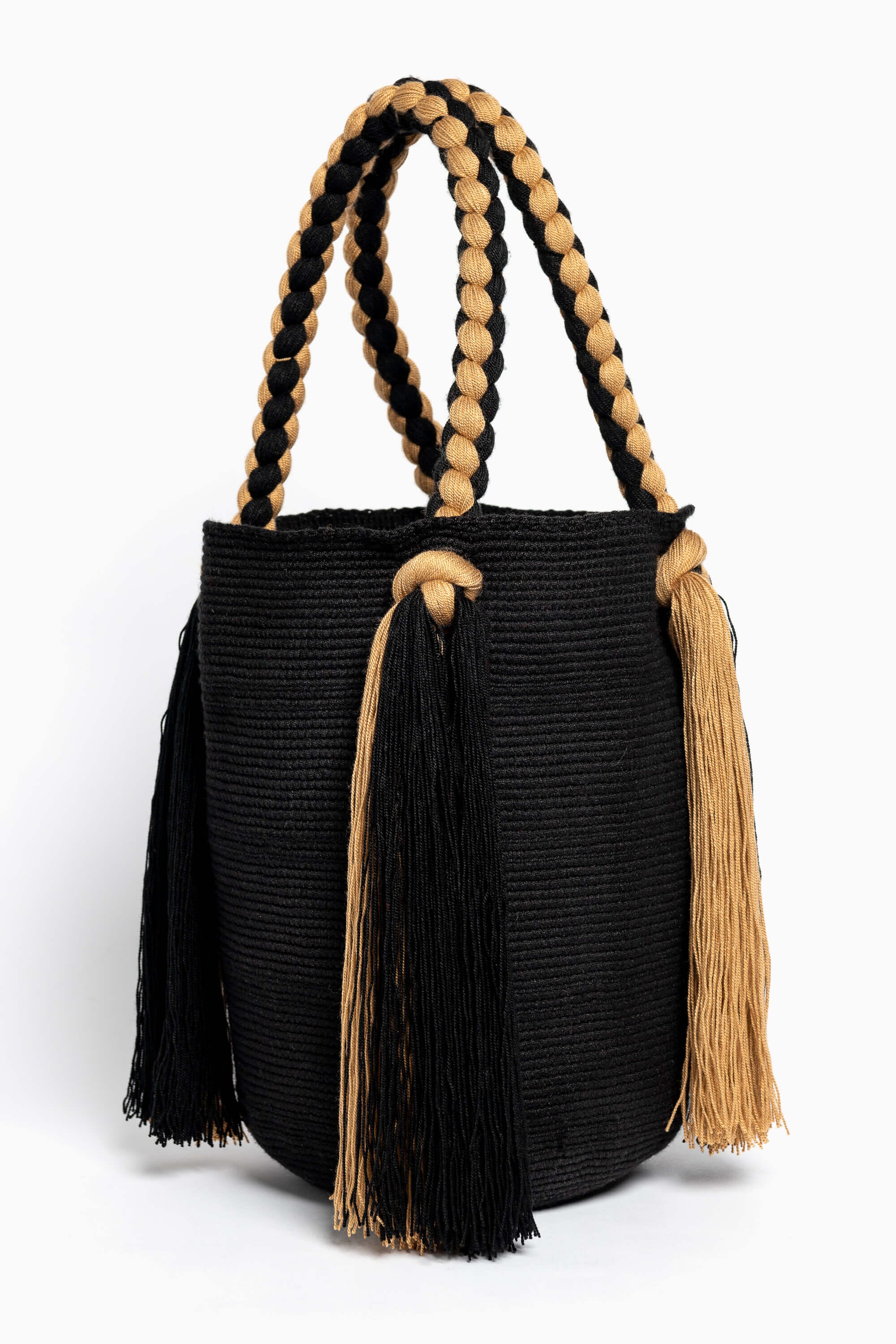 Bolso de hombro con flecos largos