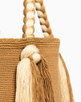 Bolso de hombro con flecos largos