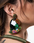 Pendientes en abalorios y lentejuelas