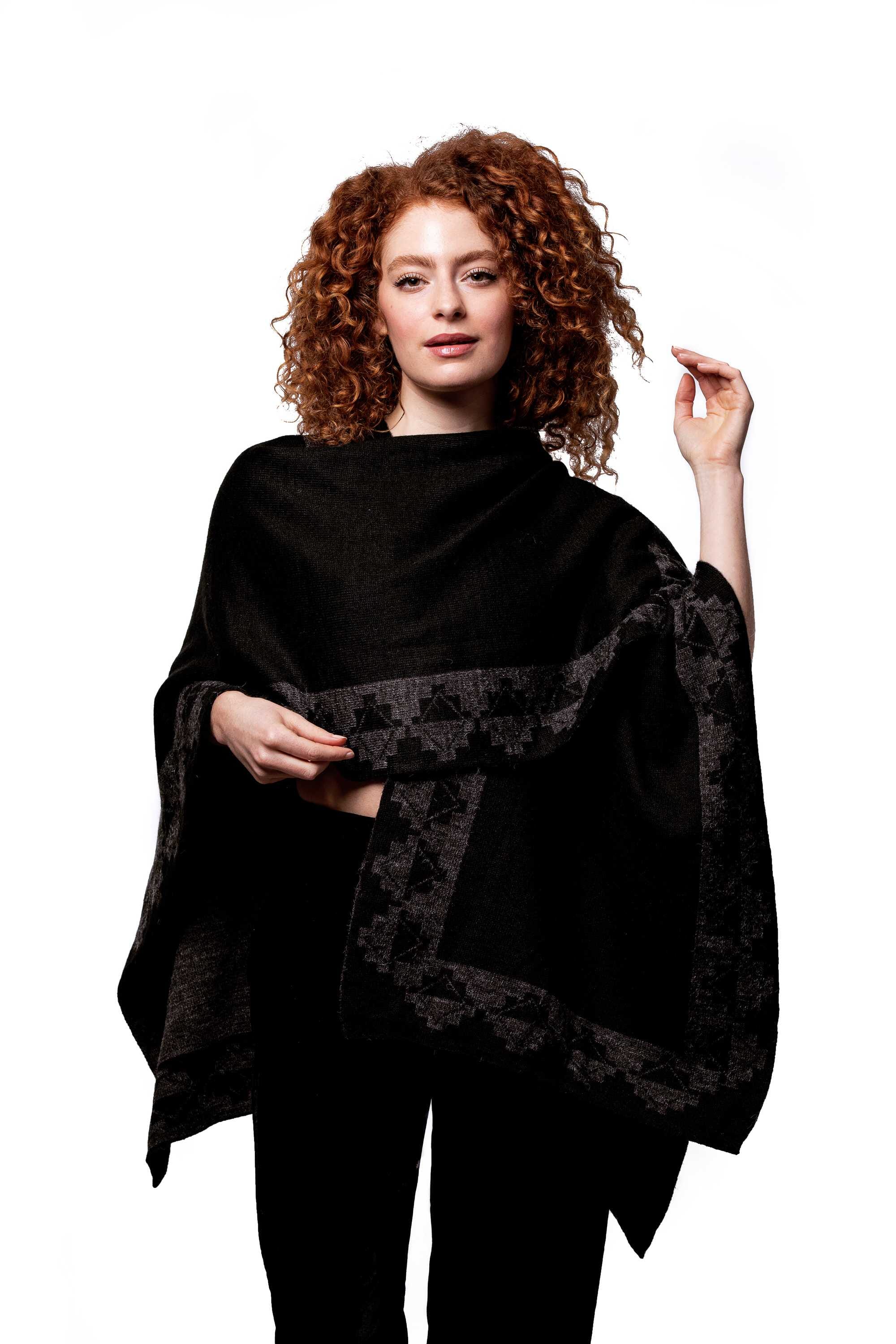 Poncho de alpaca 
