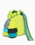 Bolso bandolera Wayuu con seis borlas