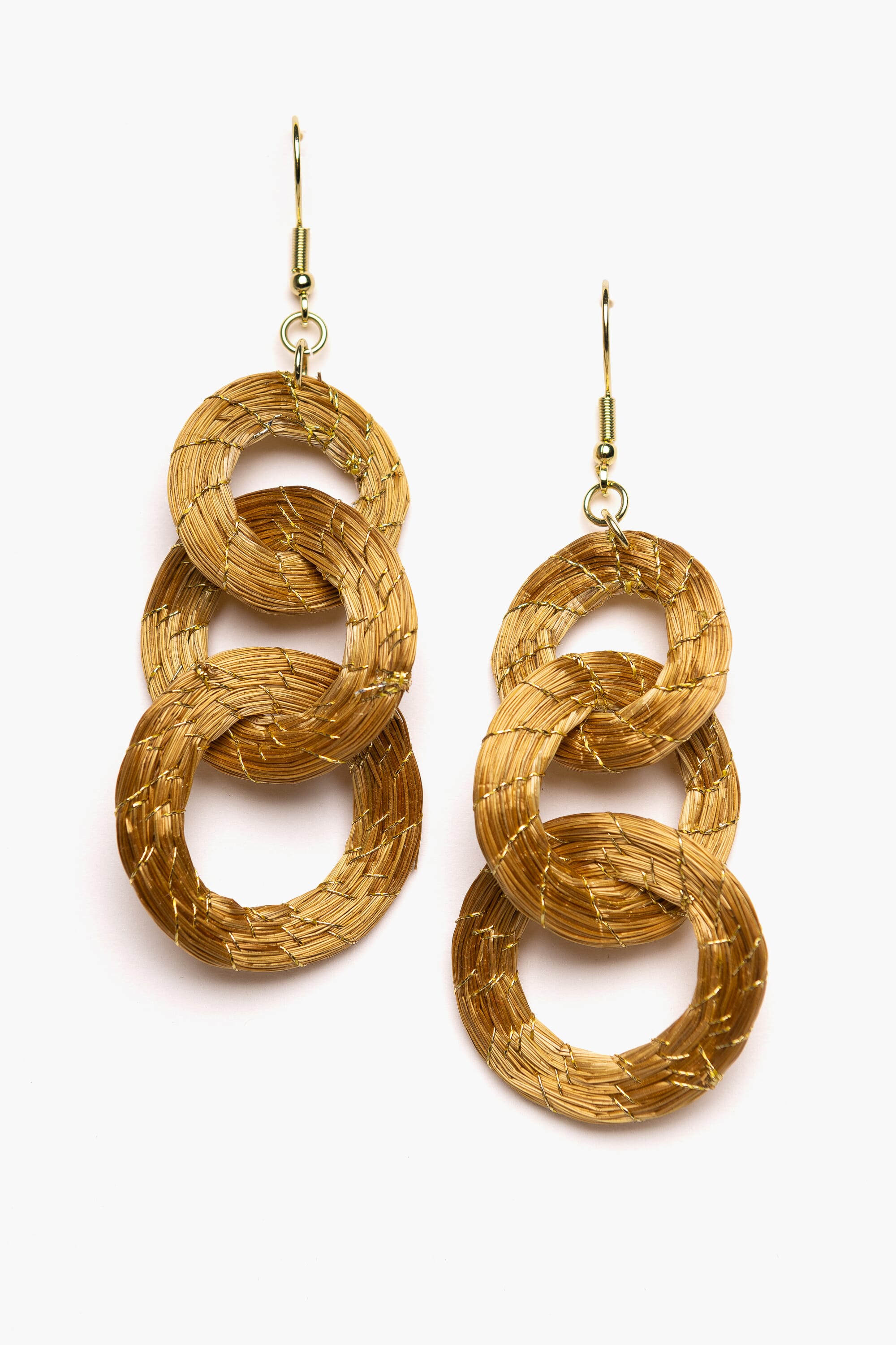 Pendientes en Capim Dorado (Oro vegetal)