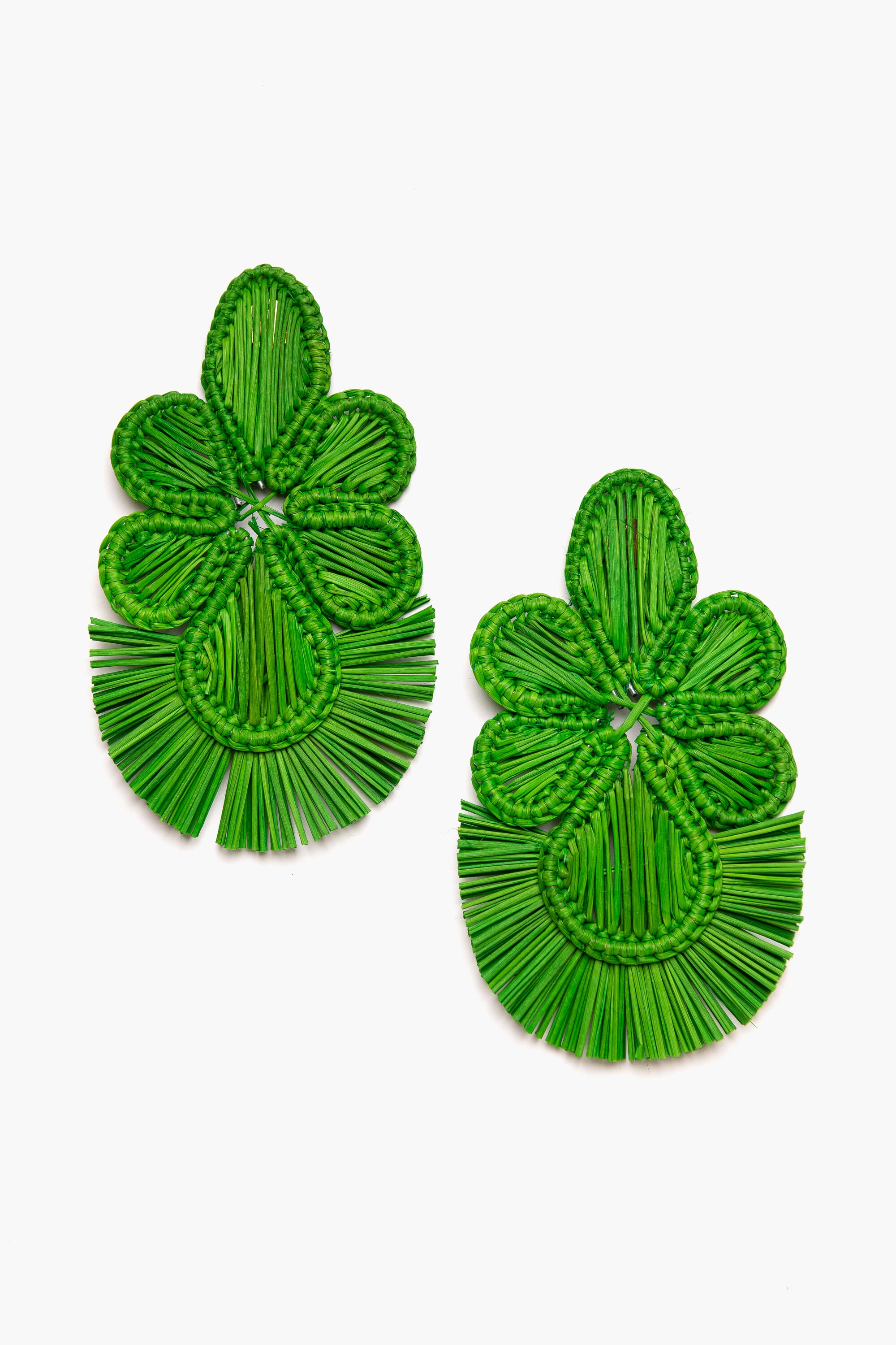 Pendientes en palma vegetal 