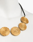 Collar en Capim Dorado (Oro vegetal)