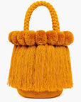 Bolso con pompones y borlas de algodón

