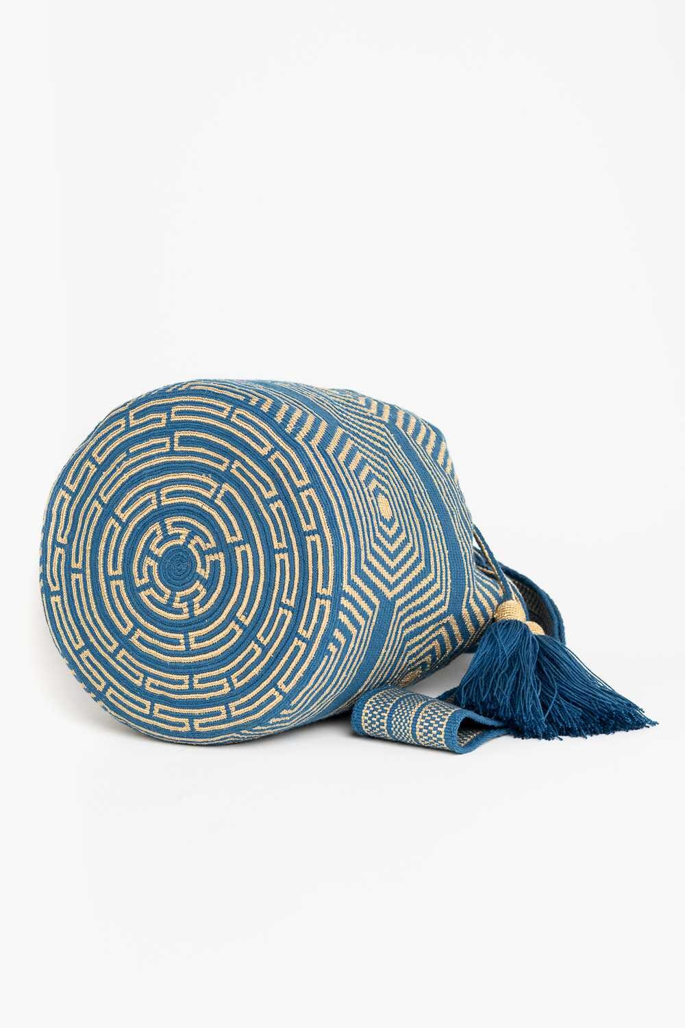 Bolso bandolera Wayuu a una hebra. 
