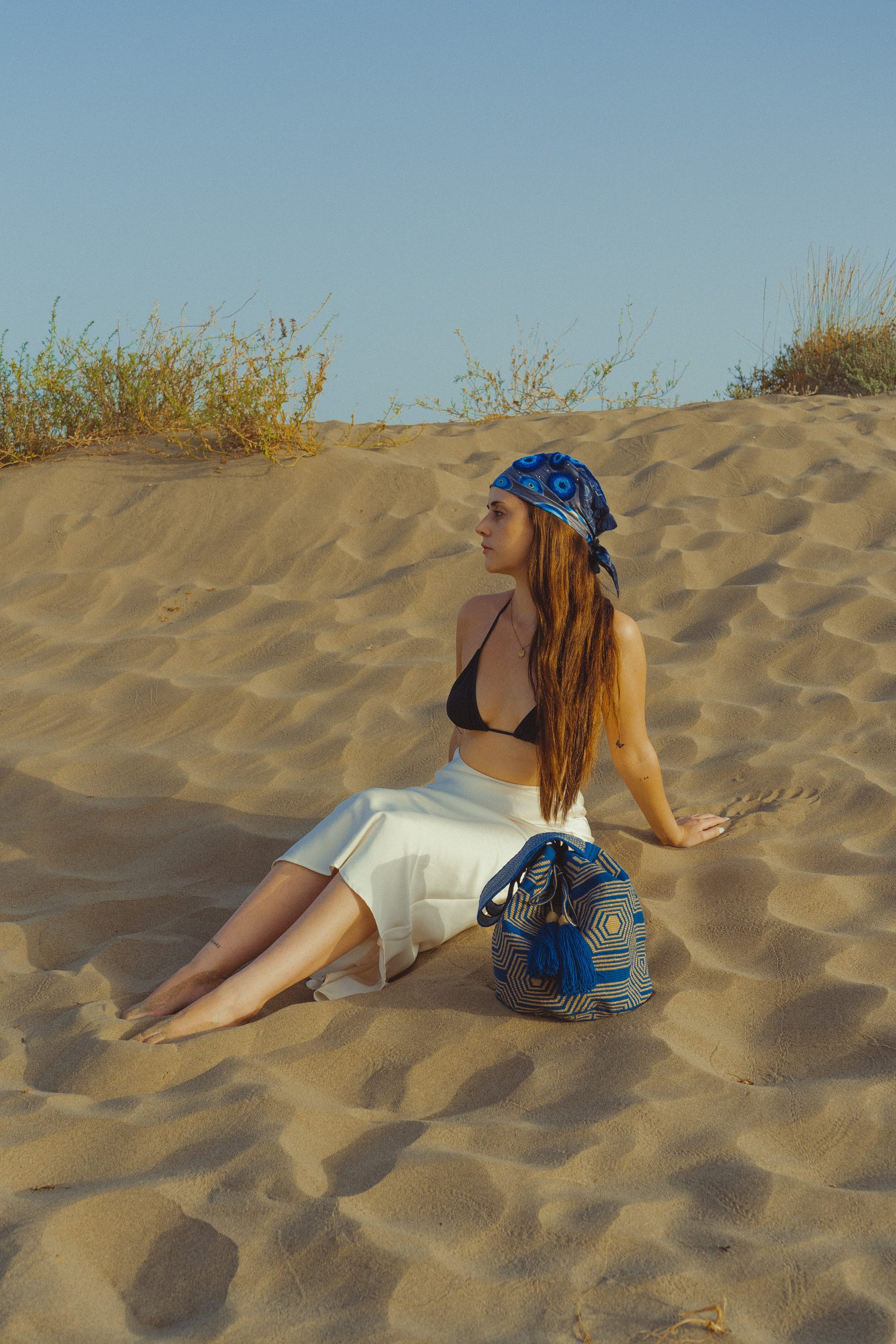 Bolso bandolera Wayuu a una hebra. 
