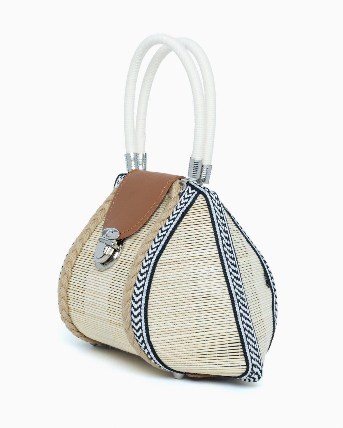 Bolso en bambú hecho a mano 