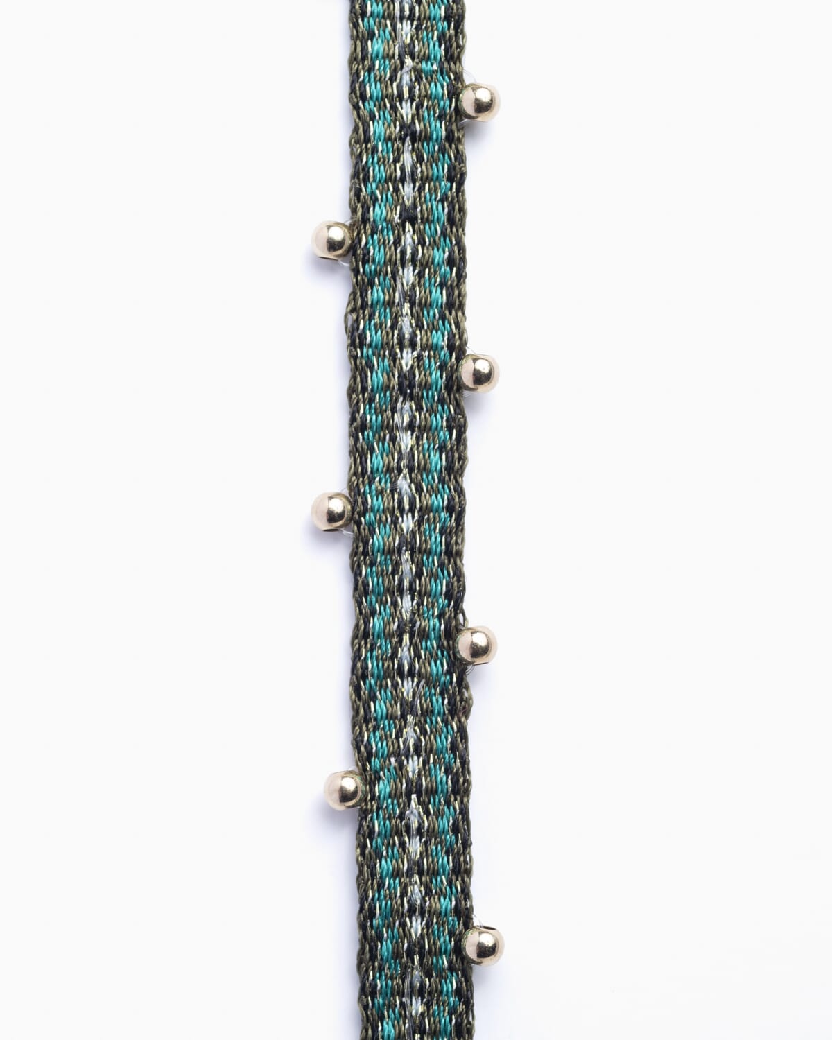 Choker tejido a mano en telar de tarjetas