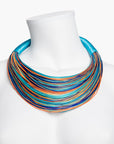 Collar en hilos de seda